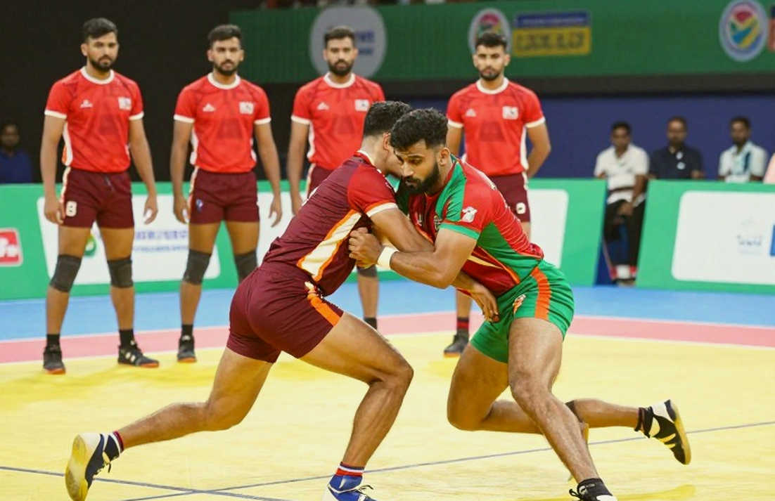 তালিকা যা বলে গেল, বিবৃতি যা বলল না: টিম লিকুইডের মিডলেনে মিডওয়ান, আর নিশার অসমাপ্ত প্রশ্ন
