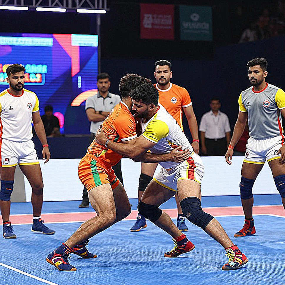 পাওয়ান সেহরাওয়াত কেন ভারত-ইরান ফাইনালের শুরুর সাত থেকে বাদ: লাইনআপ, লোড ও প্রমাণের হিসাব