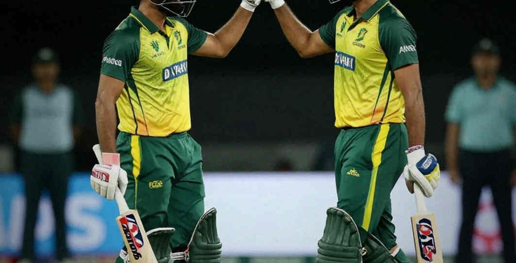 ওপেনিং লেজারে একটা খালি ঘর: নিসান্কার হ্যামস্ট্রিং আর উদারার প্রথম বল ওপেনিং লেজারে একটা খালি ঘর: নিসান্কার হ্যামস্ট্রিং আর উদারার প্রথম বল