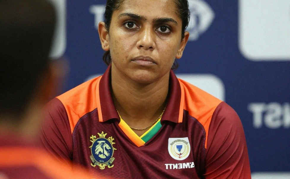 মাঠের আগে শুরু হয় তাল: ক্রিকেটের অদৃশ্য ছন্দ ও বাজারের আওয়াজ মাঠের আগে শুরু হয় তাল: ক্রিকেটের অদৃশ্য ছন্দ ও বাজারের আওয়াজ